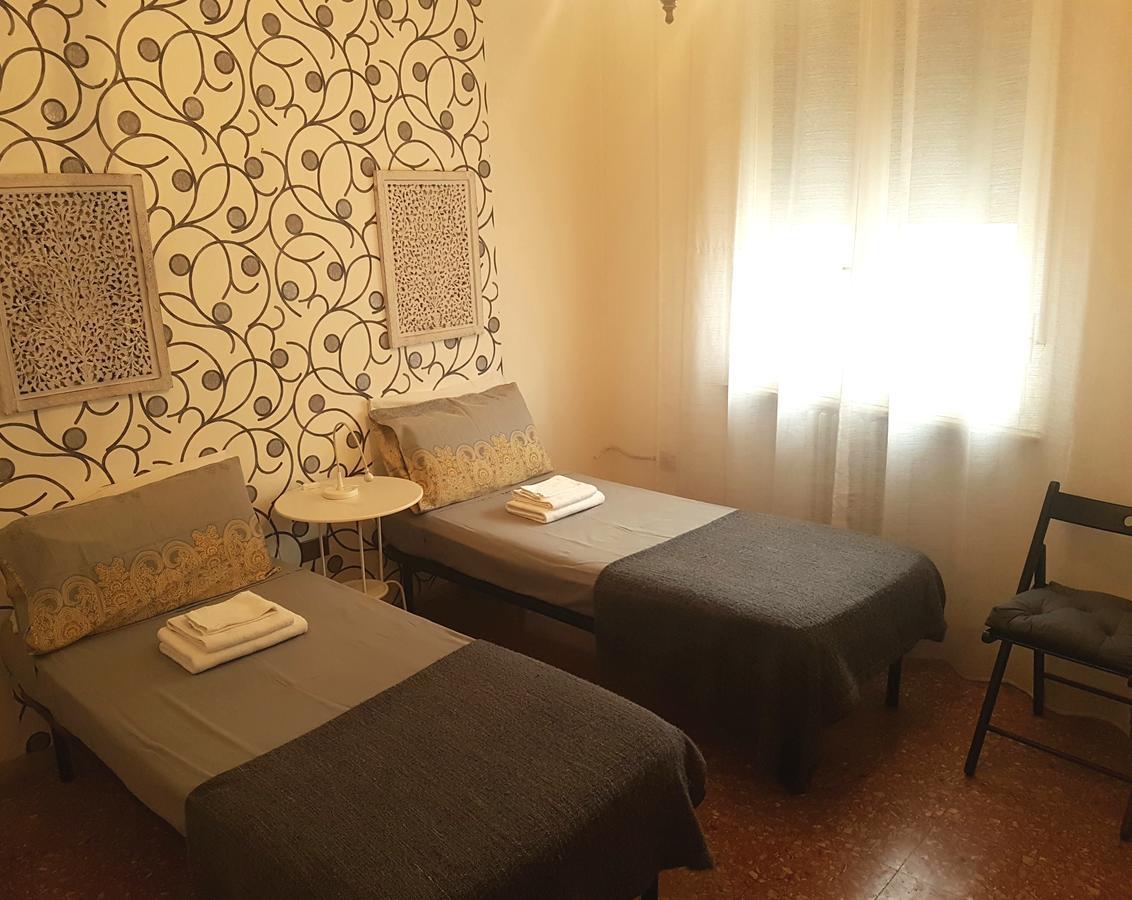 L.T. Schneider B&B Bologna Eksteriør bilde