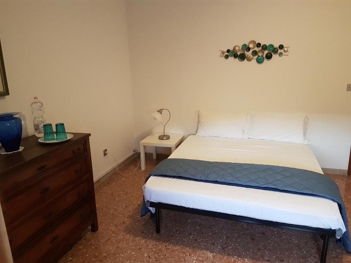 L.T. Schneider B&B Bologna Eksteriør bilde